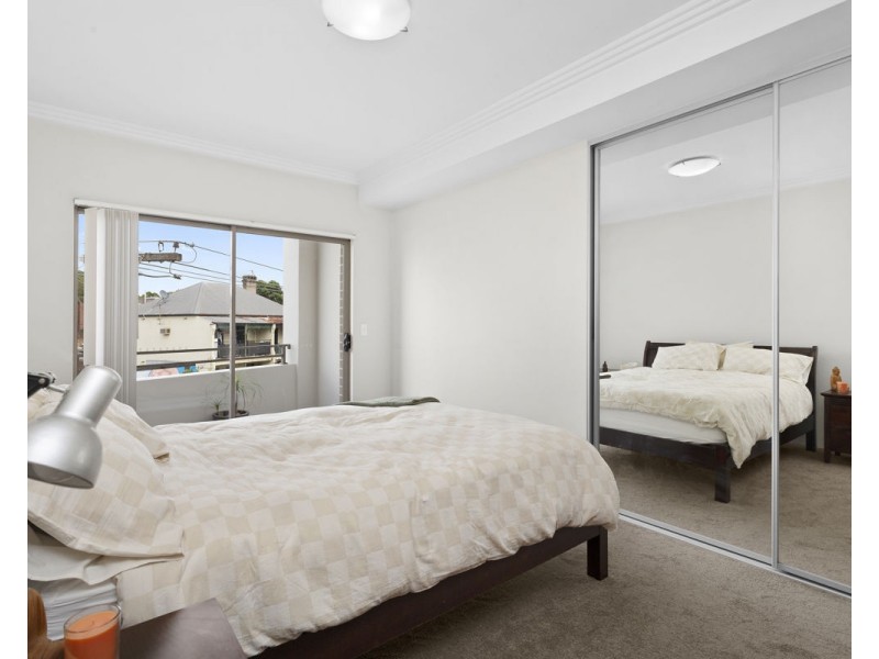 5/5a Russell Street, Granville NSW 2142
