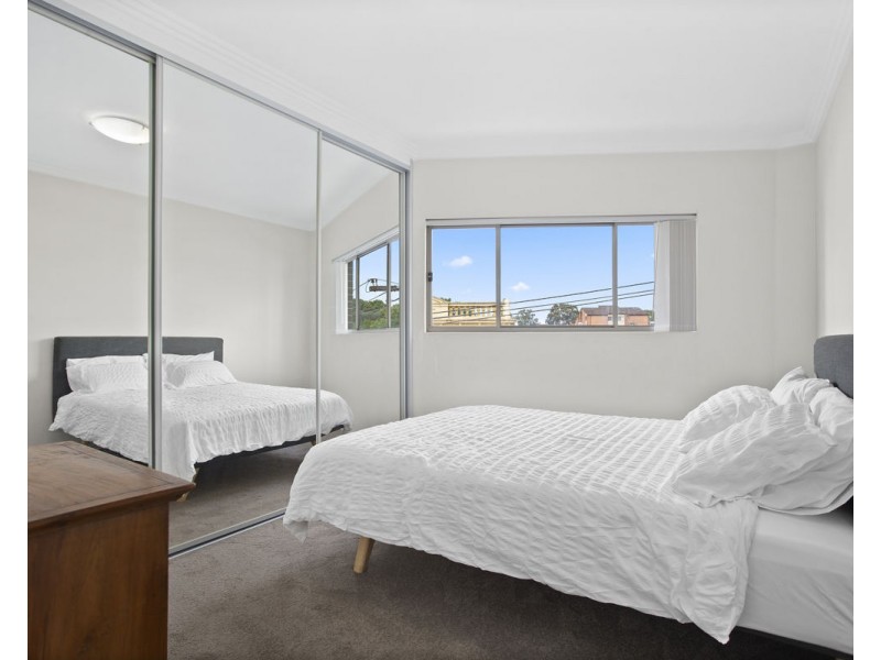 5/5a Russell Street, Granville NSW 2142