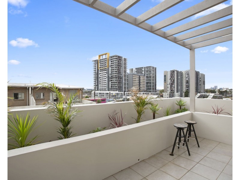 5/5a Russell Street, Granville NSW 2142