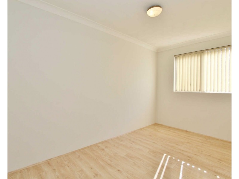 4/18 Sheffield St, Merrylands NSW 2160