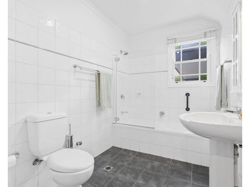 34 Grassmere Street, Guildford NSW 2161