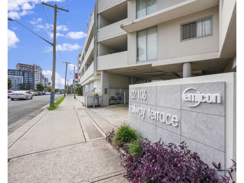 34/102-106 Railway Terrace, Merrylands NSW 2160