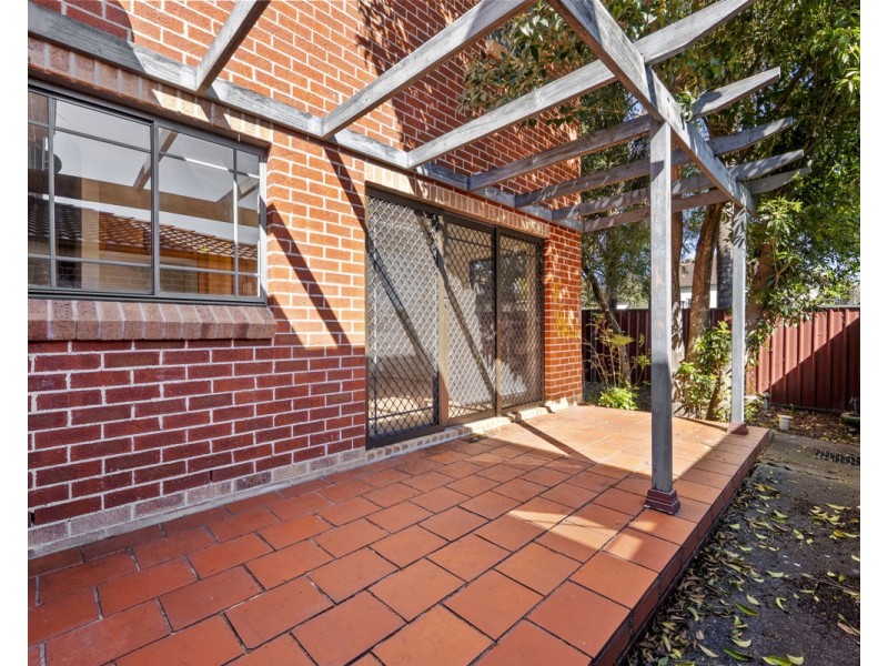 3 Murdock Lane, Guildford NSW 2161