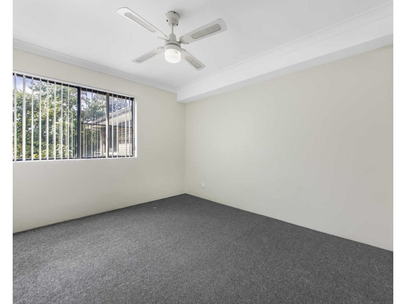 9/13 Oxford St, Merrylands NSW 2160