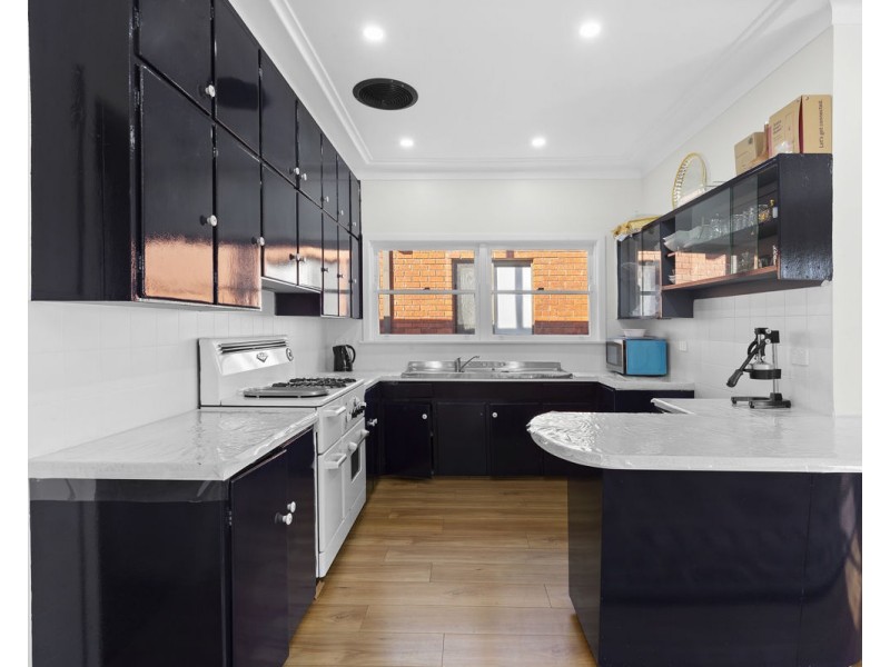 17 Bury Road, Guildford NSW 2161