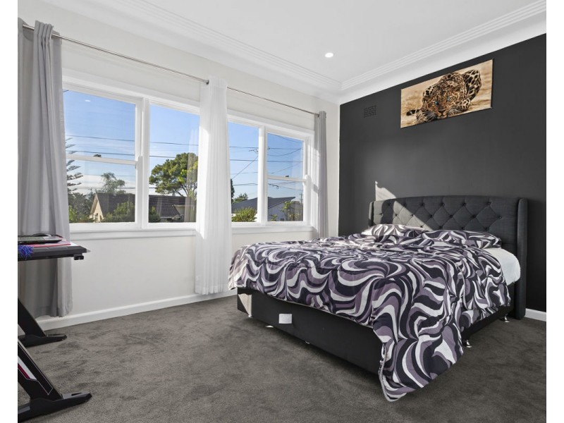 17 Bury Road, Guildford NSW 2161