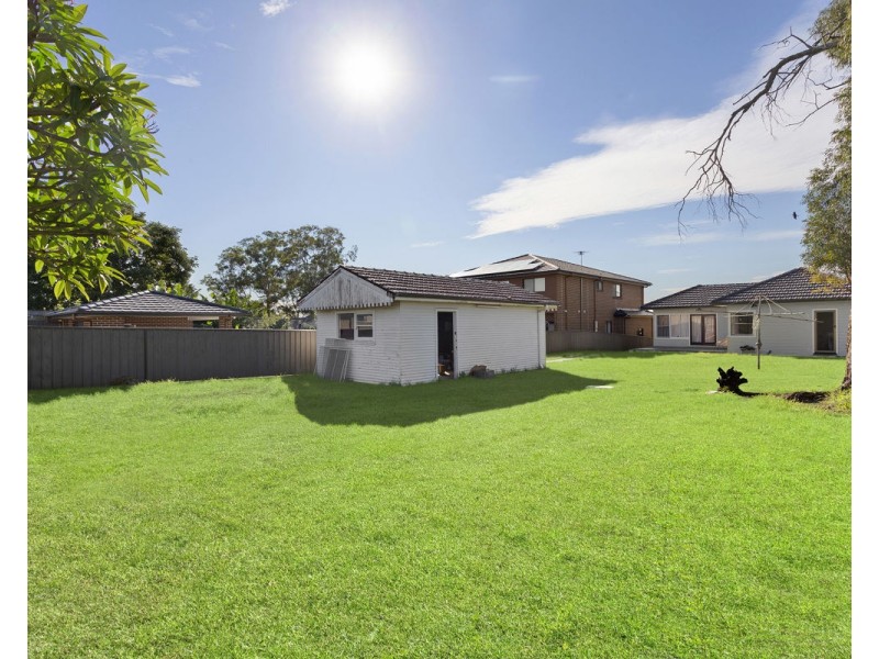 17 Bury Road, Guildford NSW 2161