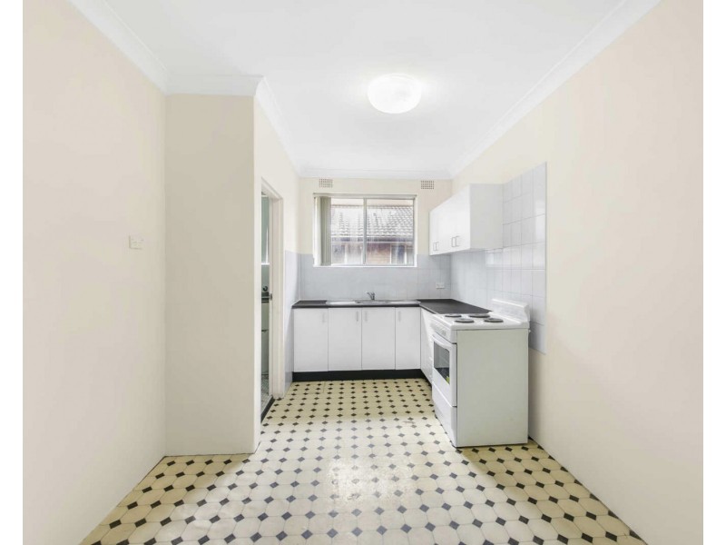 04/5 Birmingham St, Merrylands NSW 2160