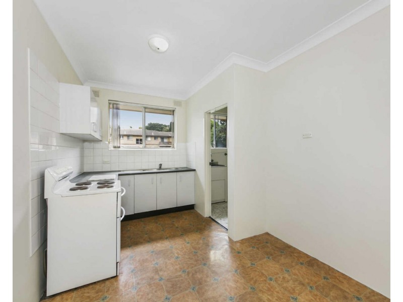 03/5 Birmingham St, Merrylands NSW 2160
