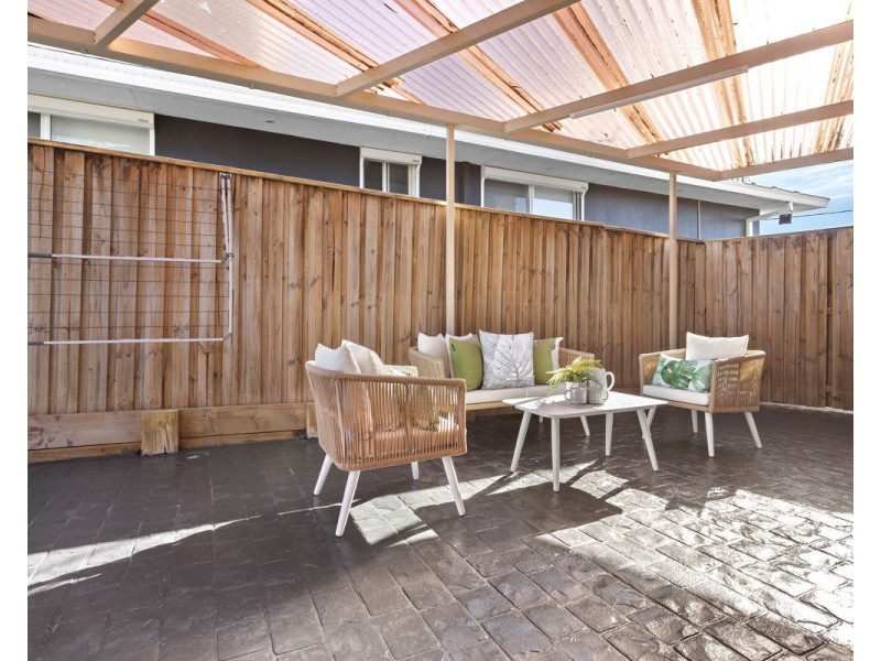 16 Royal Place, Greystanes NSW 2145