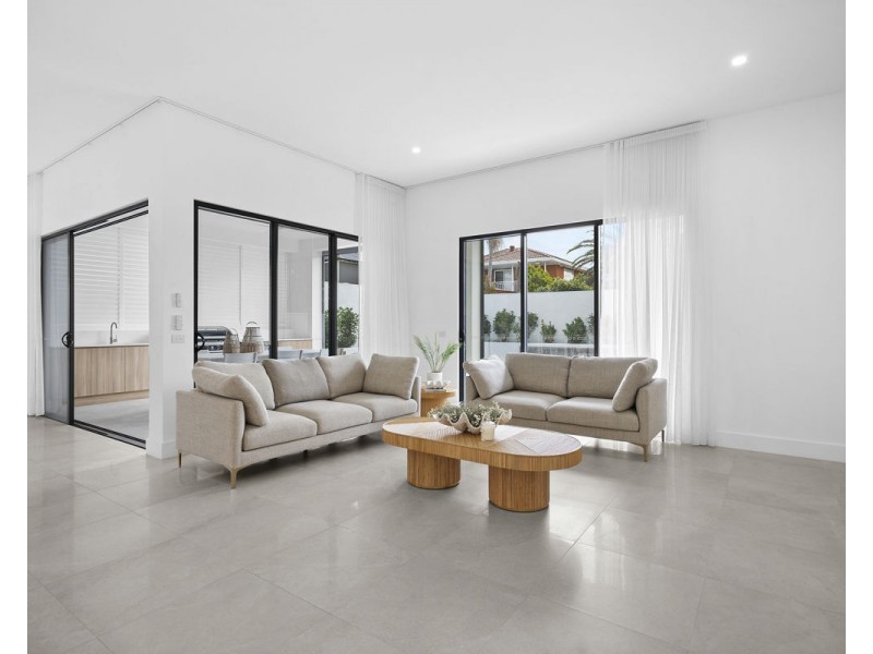 120 Adler Parade, Greystanes NSW 2145