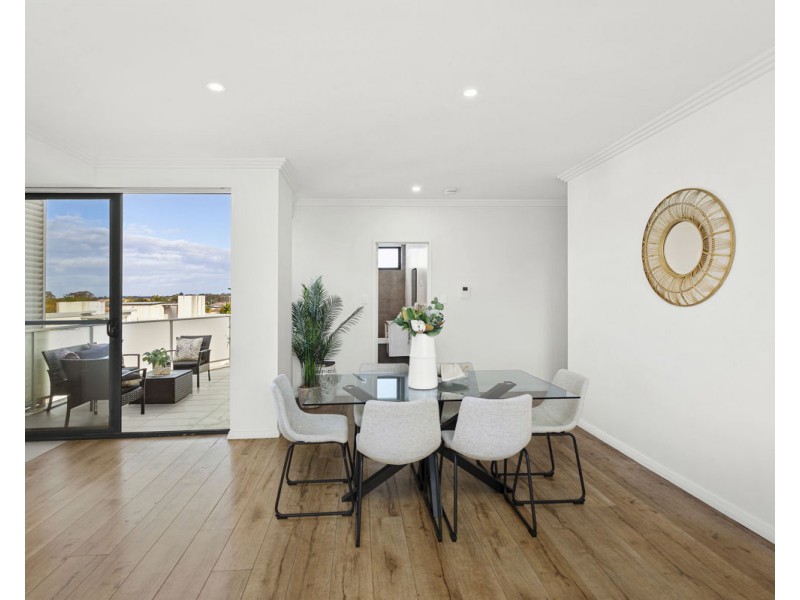 604/94-96 Railway Terrace, Merrylands NSW 2160