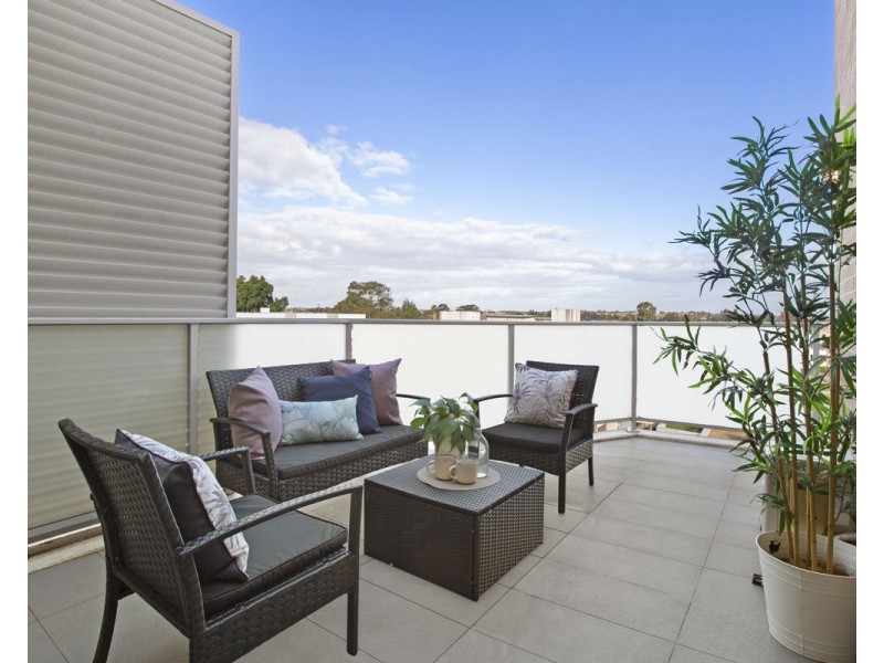 604/94-96 Railway Terrace, Merrylands NSW 2160