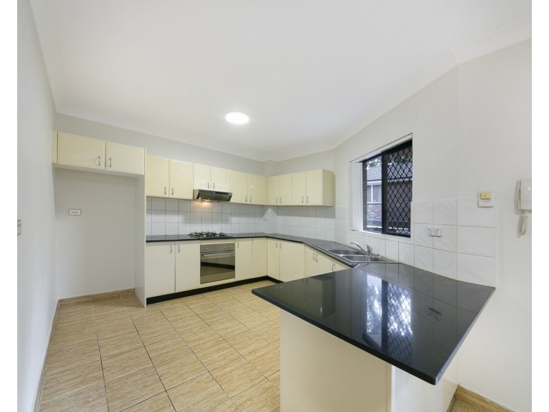 1/17 Todd St, Merrylands NSW 2160