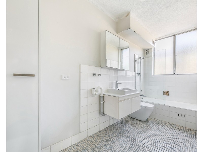 10/21 Cambridge St, Merrylands NSW 2160