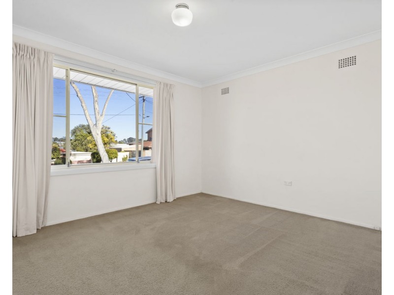 18 Baden Street, Greystanes NSW 2145