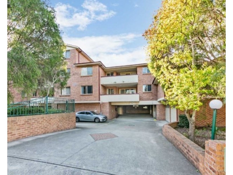 18/27 Manchester St, Merrylands NSW 2160