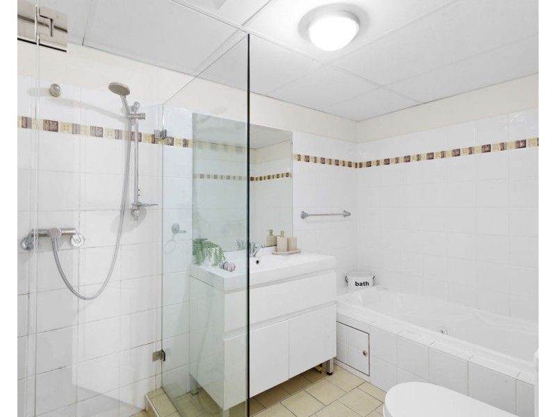 1302/91b Bridge Road, Westmead NSW 2145