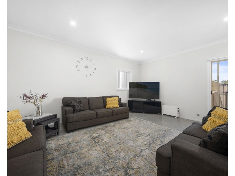 8 & 8a Bury Road, Guildford NSW 2161