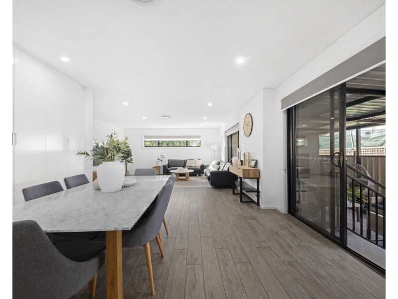 8 & 8a Bury Road, Guildford NSW 2161