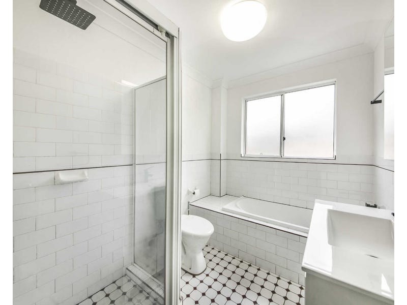 17/26-30 Sherwood Rd, Merrylands West NSW 2160