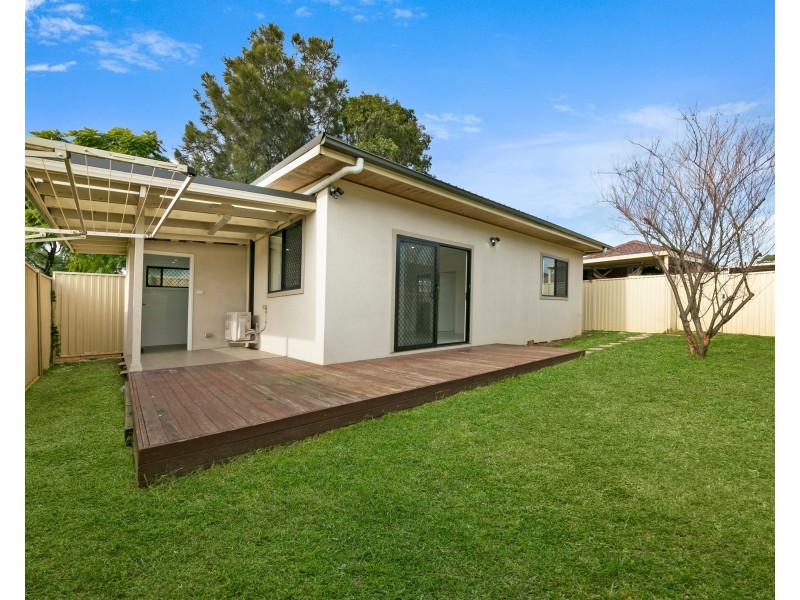 37a Lavinia St, South Granville NSW 2142