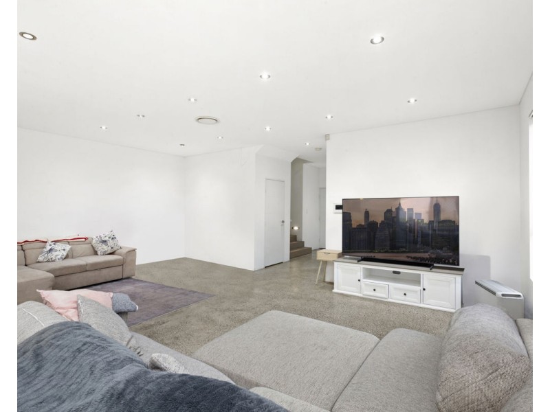 2/29 Chelmsford Road, South Wentworthville NSW 2145