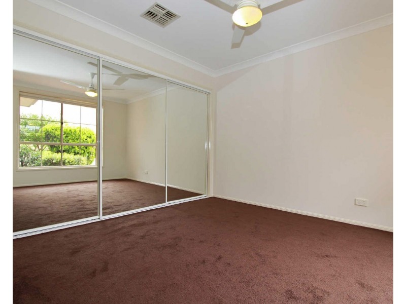 2/13 Hawksview St, Merrylands NSW 2160