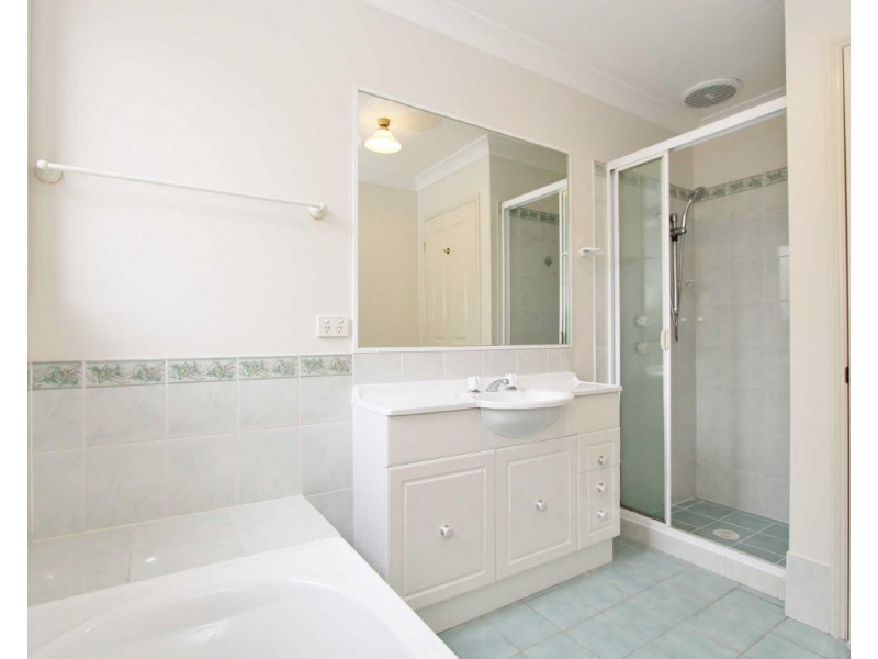 2/13 Hawksview St, Merrylands NSW 2160