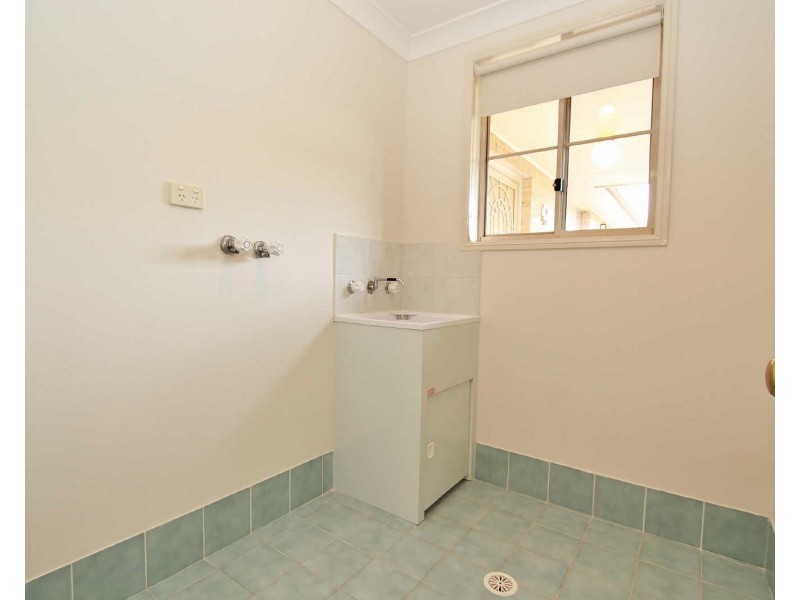 2/13 Hawksview St, Merrylands NSW 2160