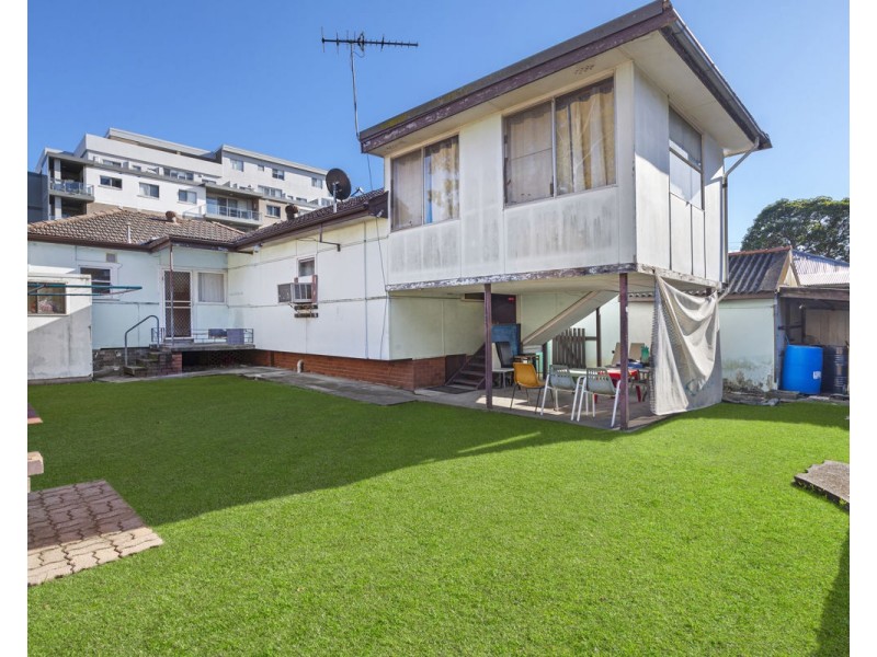 2 Cambridge Street, Merrylands NSW 2160