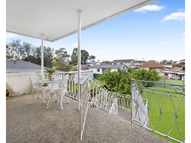31 Grace Crescent, Merrylands NSW 2160