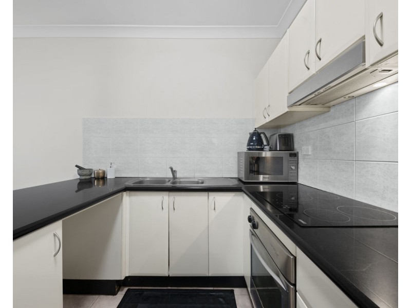 8/1-3 Virginia Street, Rosehill NSW 2142