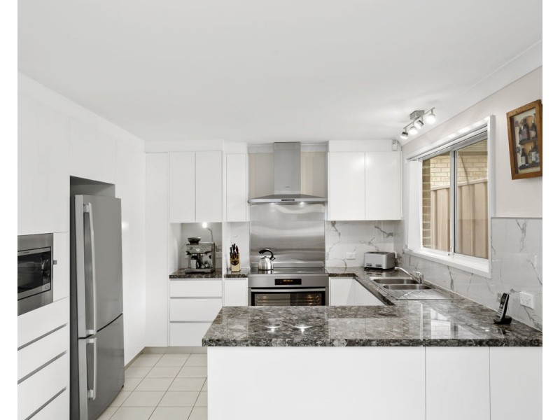 27 Cooma Road, Greystanes NSW 2145