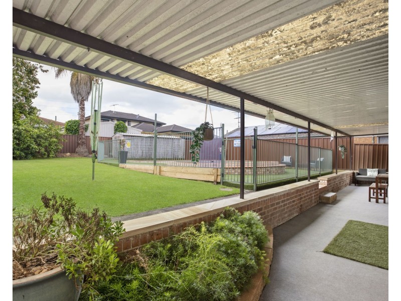 27 Cooma Road, Greystanes NSW 2145