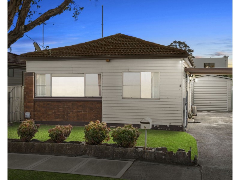 5 Rickard Street, Guildford NSW 2161