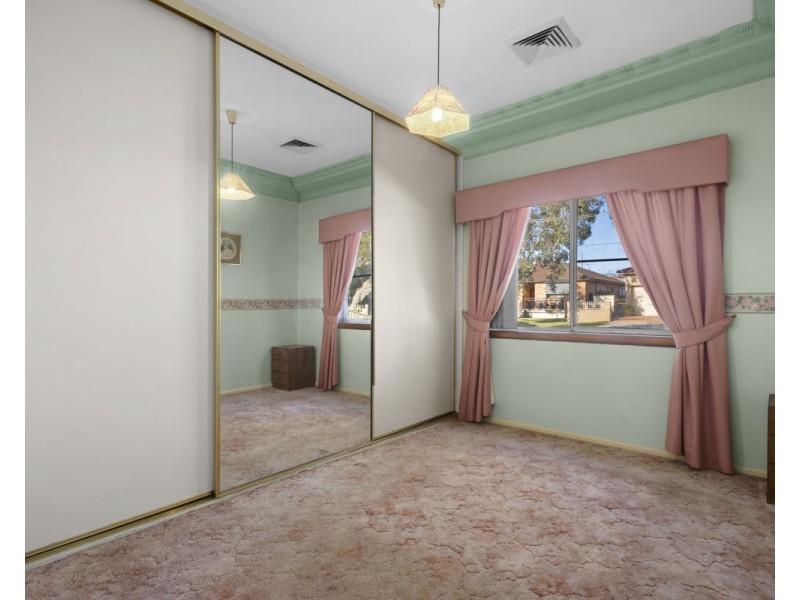 5 Rickard Street, Guildford NSW 2161