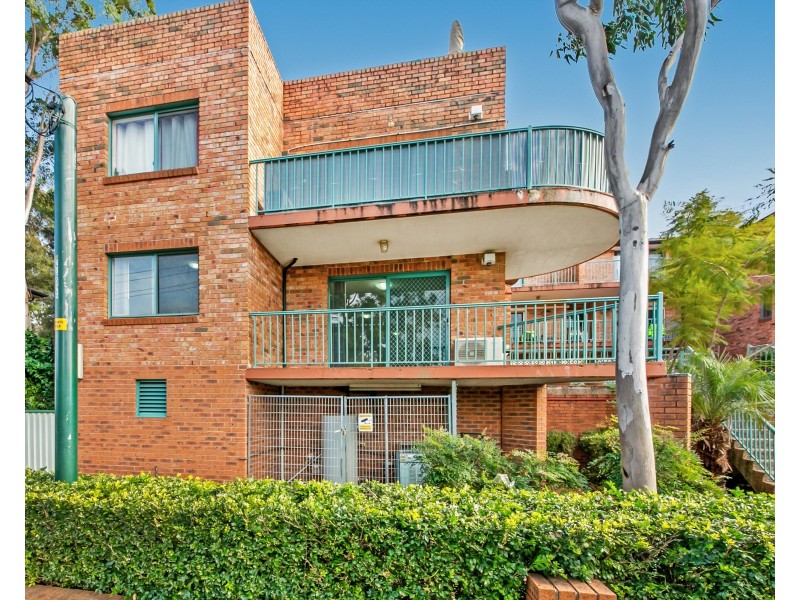 1/36 Birmingham St, Merrylands NSW 2160