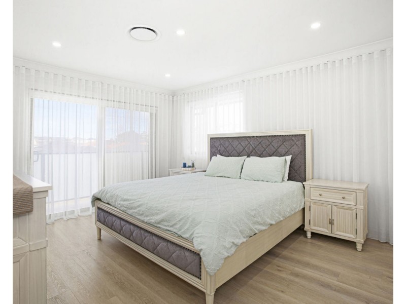 28 Grace Crescent, Merrylands NSW 2160