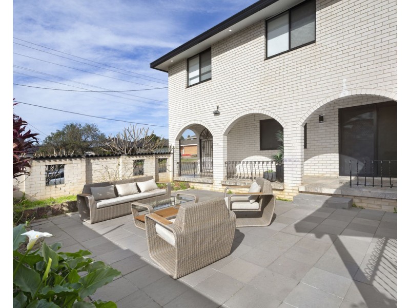 28 Grace Crescent, Merrylands NSW 2160