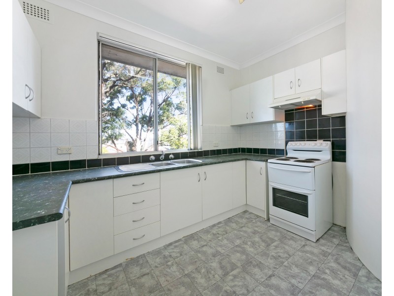 4/25 St Ann St, Merrylands NSW 2160