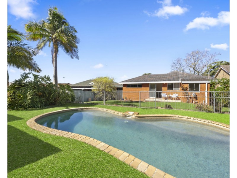 11 Azalea Street, Greystanes NSW 2145