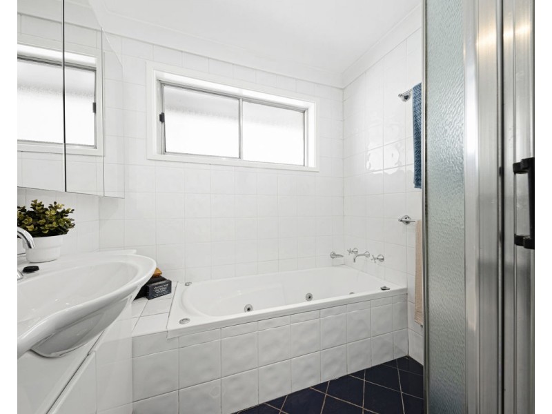 11 Azalea Street, Greystanes NSW 2145