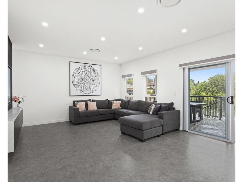 19 Vernon Street, Greystanes NSW 2145