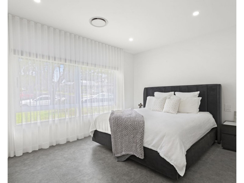 19 Vernon Street, Greystanes NSW 2145