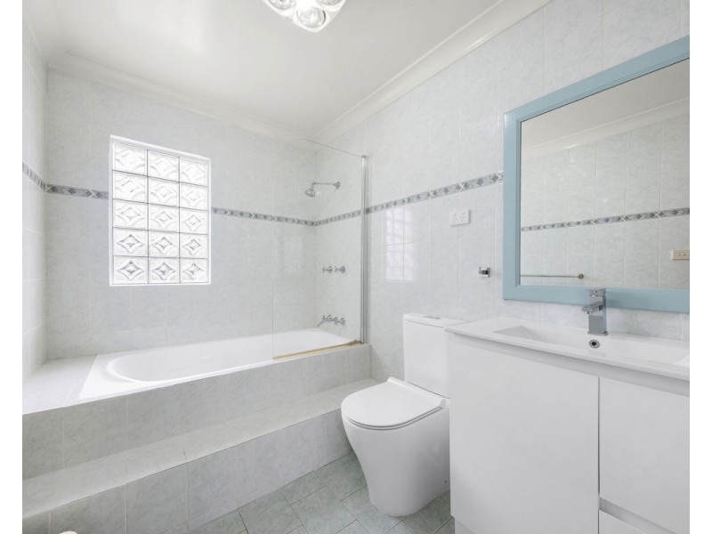 75 Dawn Street, Greystanes NSW 2145