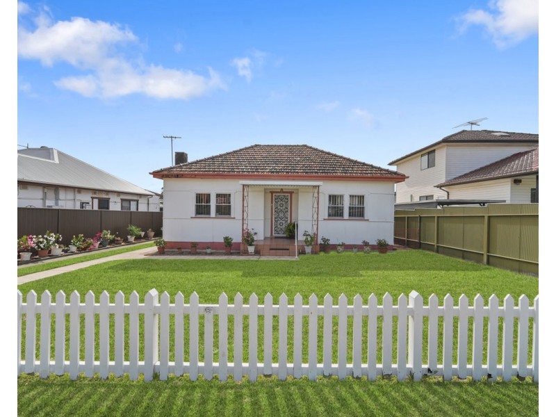 11 Beszant Street, Merrylands NSW 2160