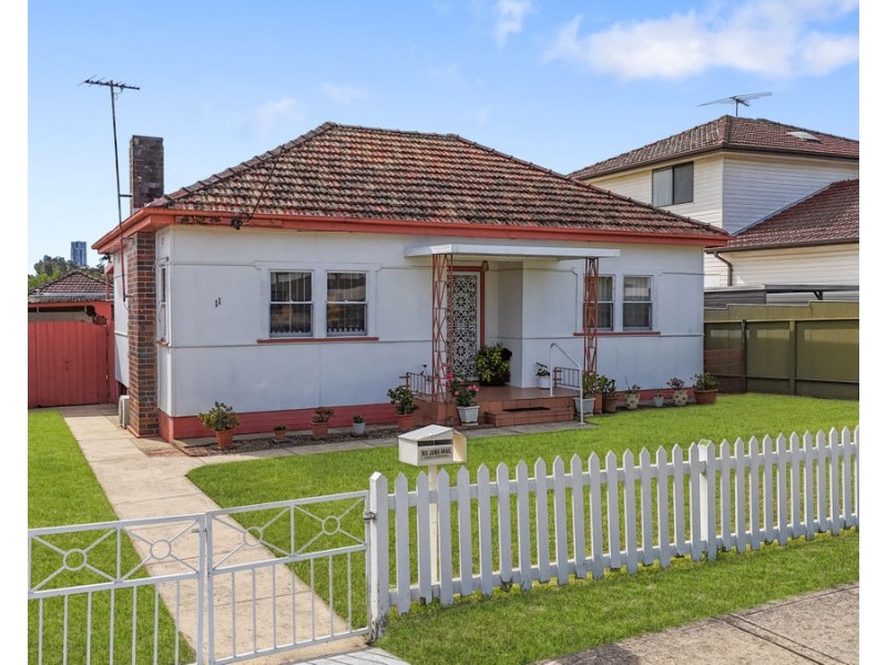 11 Beszant Street, Merrylands NSW 2160