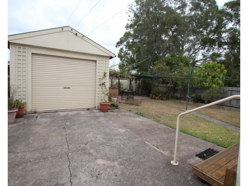98 Military Rd, Guildford NSW 2161