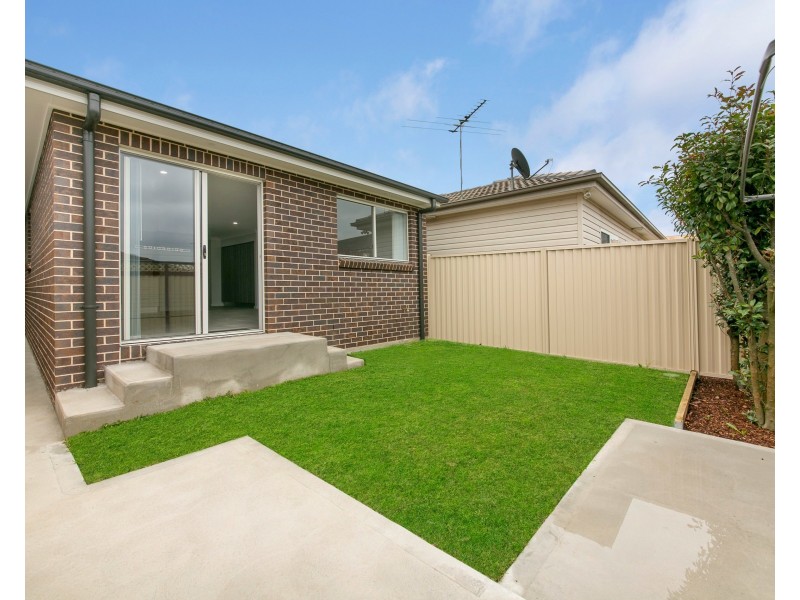 24B Avisford St, Fairfield NSW 2165